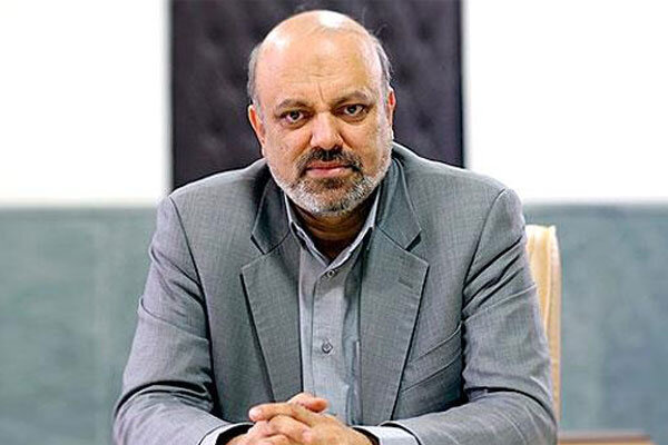 در باب افزایش حقوق اساتید هنوز انواع فشارها و مسائل را داریم