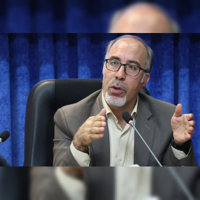 کاشت بذر امید در دل جوانان این مرز و بوم و القای حس ارزشمندی به آن‌ها وظیفه همگانی و نیازمند تلاش شبانه‌روزی است
