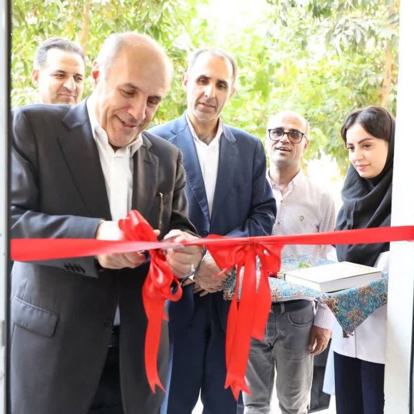 افتتاح سالن بدن‌سازی و تندرستی خوابگاه دختران کوثر دانشگاه خلیج فارس با حضور معاون وزیر