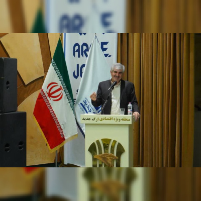 برای راهاندازی رشتههای تخصصی متناسب با نیاز صنایع ارگ جدید بم آمادگی داریم