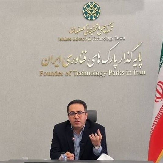 پارکهای علم و فناوری باید به پیشران سرمایهگذاری، مقیاسپذیری و توسعه اقتصاد دانشبنیان تبدیل شوند/ پنج محور کلیدی برای ارتقای نقش اقتصادی و توسعهای پارکها