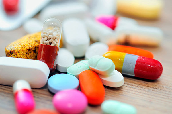 مکمل‌های ویتامین C با دوز بالا خطر سنگ کلیه را دو برابر افزایش می‌دهند