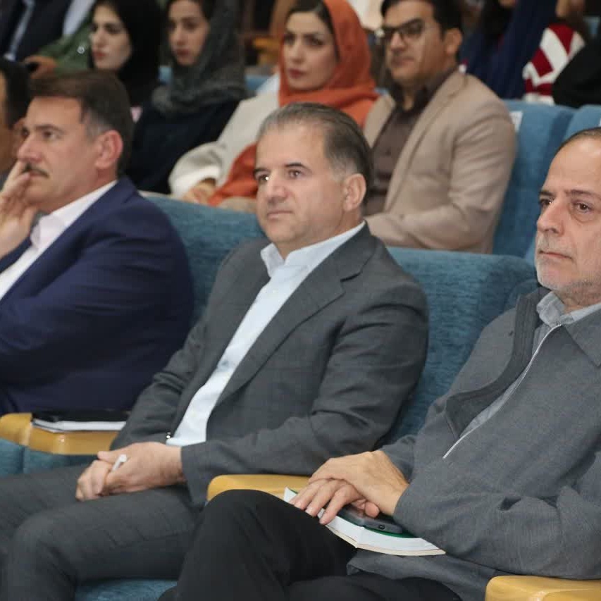 ضرورت بهره‌گیری از ظرفیت‌های فرهنگی و ادبی کشور برای تقویت همبستگی ملی