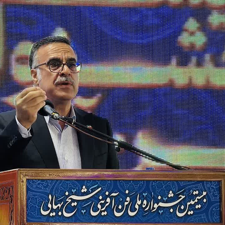 فاصله میان تولید دانش و تجاریسازی آن باید کاهش یابد/ دانشگاهها و مراکز علمی باید به محیطهای فناوری محور تبدیل شوند