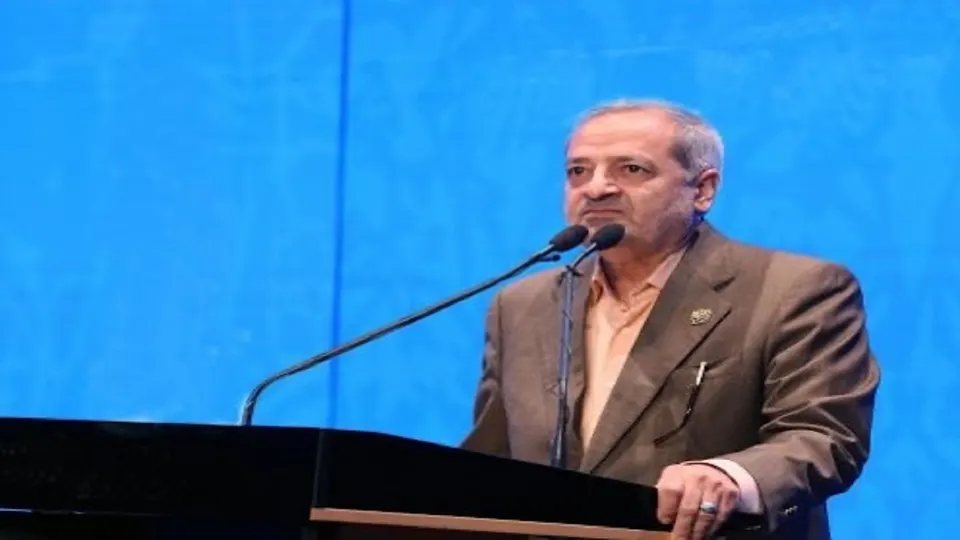 هدف گذاری برای نصب پنل خورشیدی در ۳۶۰۰ مدرسه