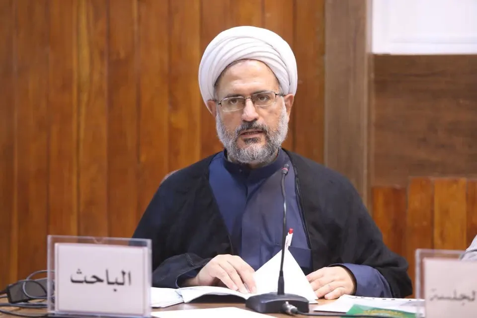 نهضت عاشورا بابهره‌گیری از عناصر ارتباطی،پیام دین محمدی را ماندگار کرد