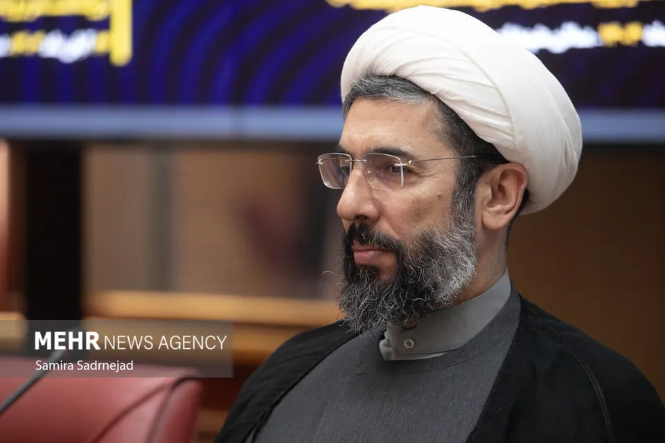 حجت‌الاسلام رستمی: جنگ دشمن با ایران به سنگر علم و دانشگاه رسیده است